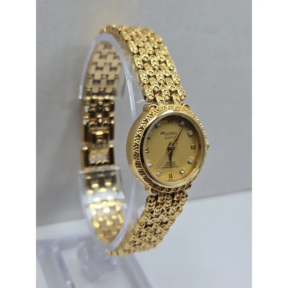 Croton item shows